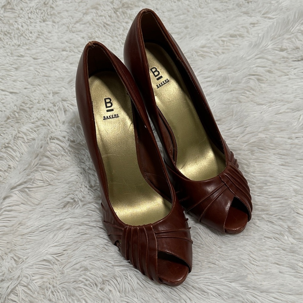 🏰 Bakers Braiden Heels